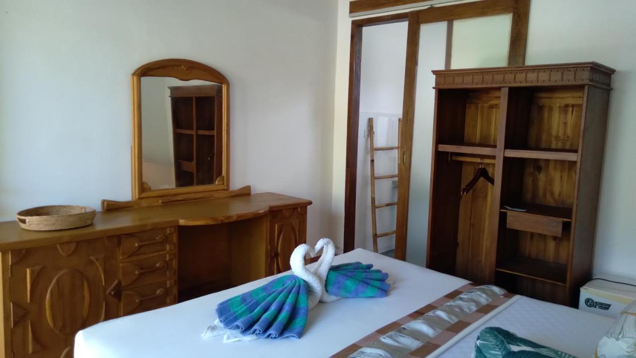 Palm Trees Villas Gili Air Esterno foto