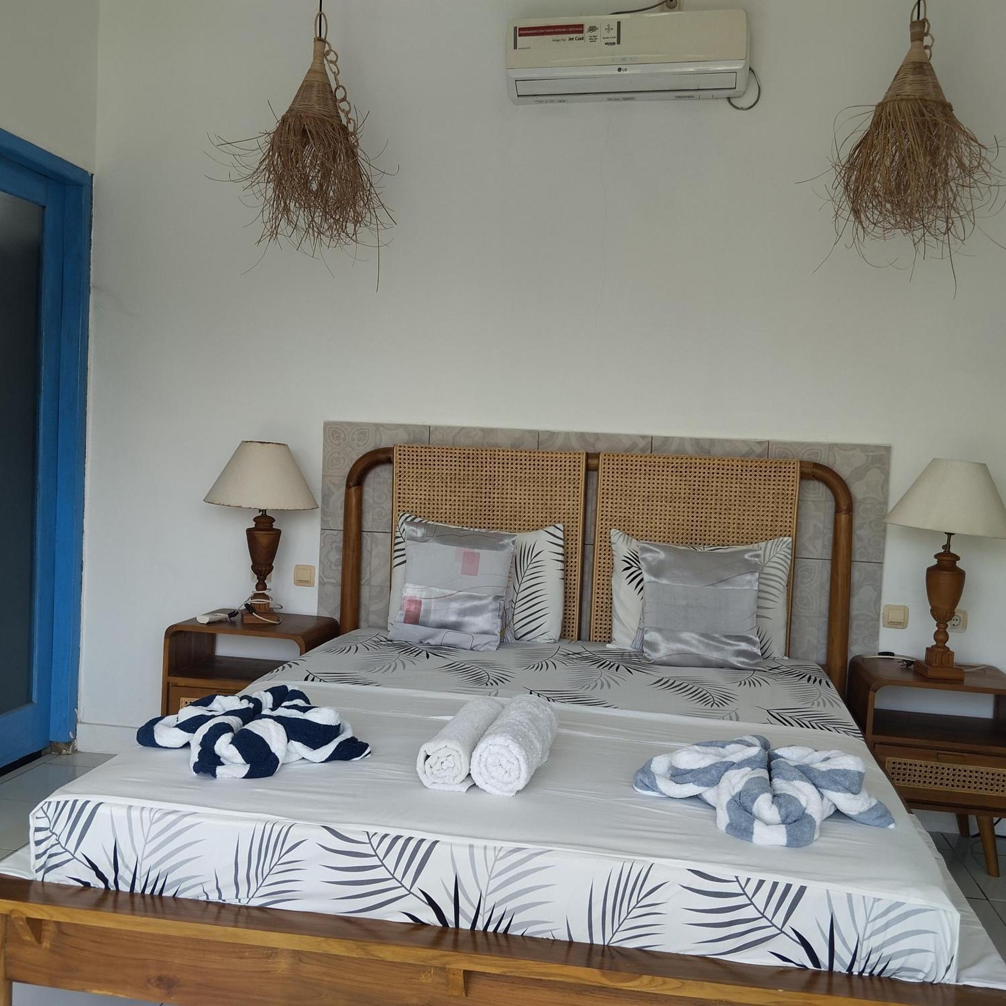 Palm Trees Villas Gili Air Esterno foto