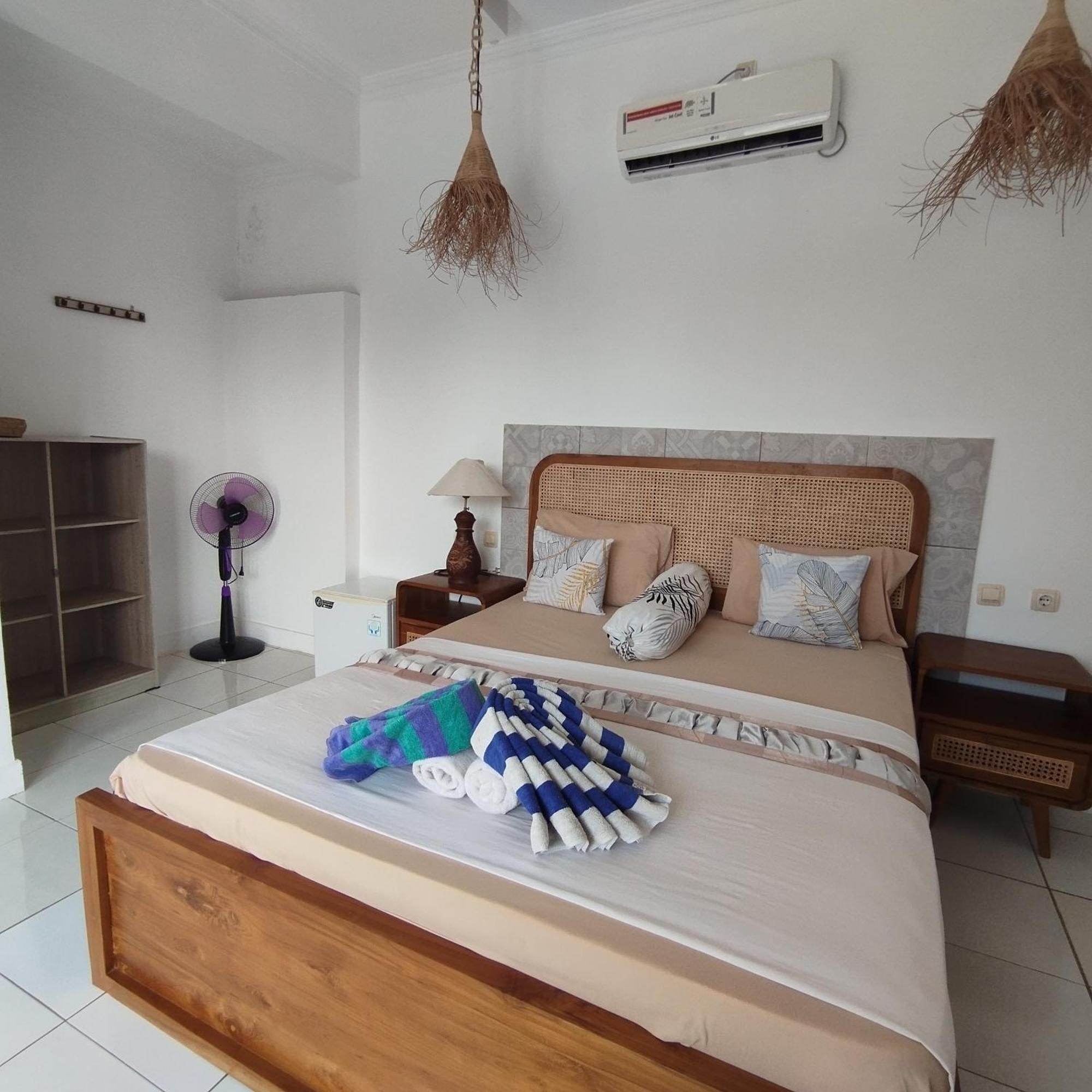 Palm Trees Villas Gili Air Esterno foto