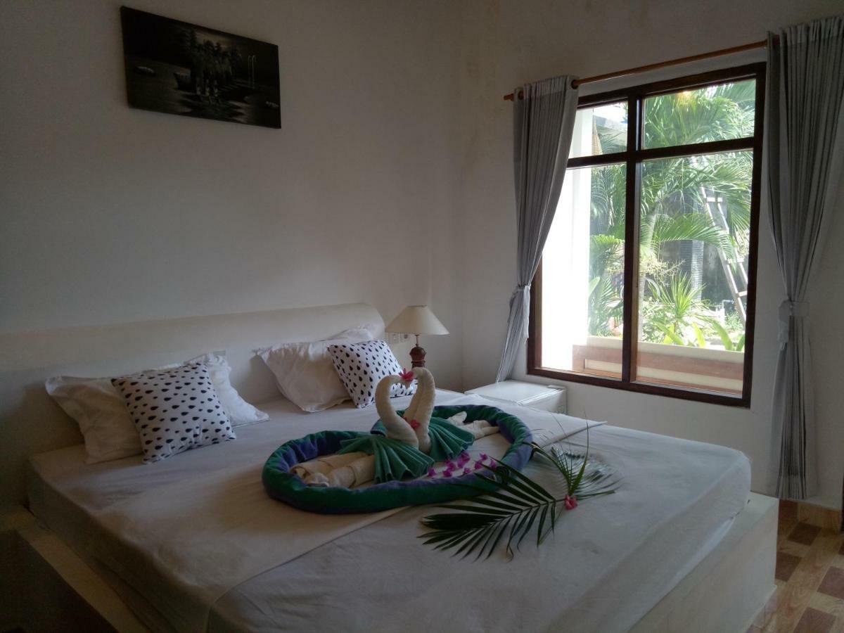 Palm Trees Villas Gili Air Esterno foto