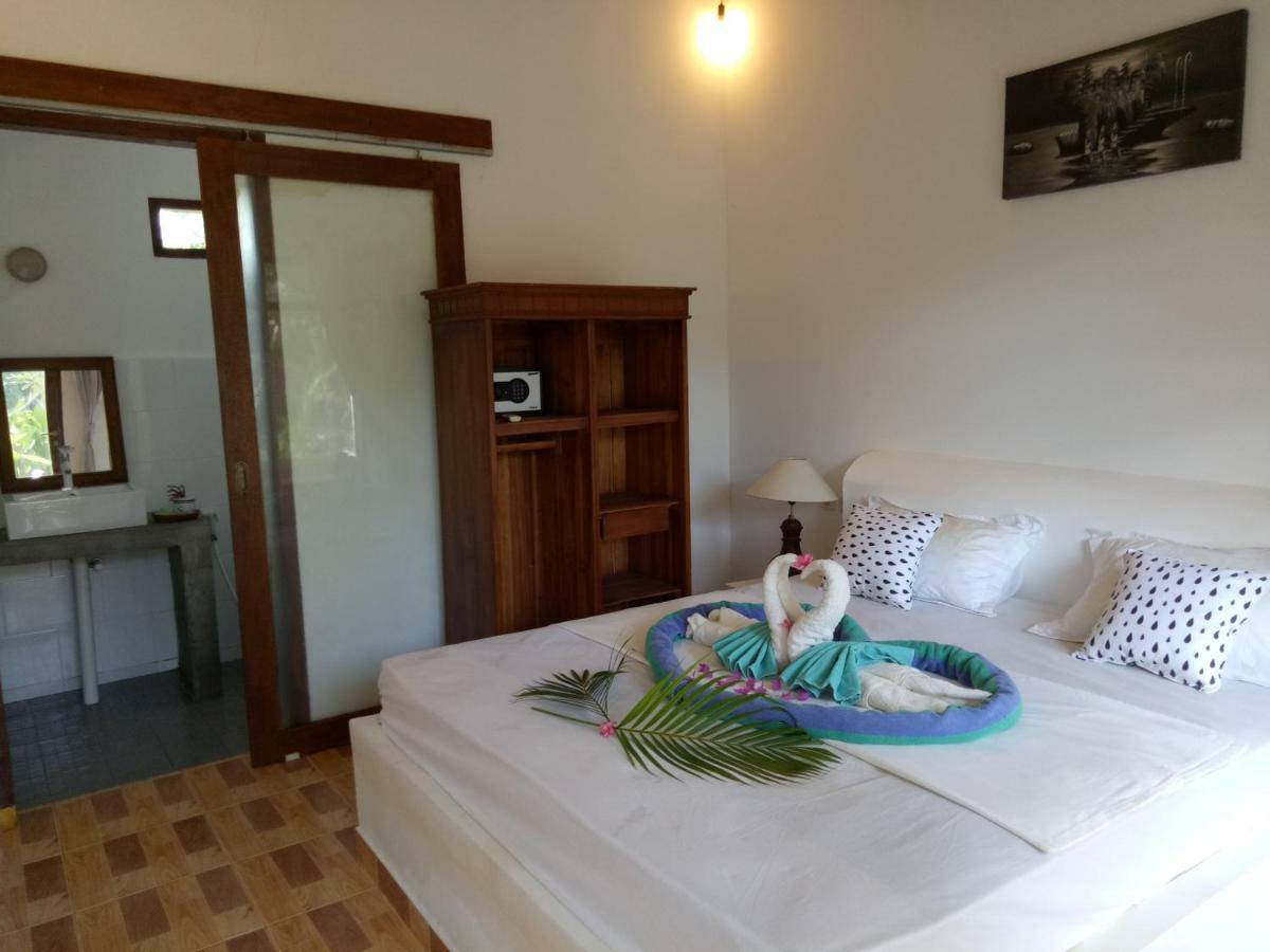 Palm Trees Villas Gili Air Esterno foto